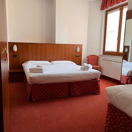 Fell Hotel Susa Ngoại thất bức ảnh